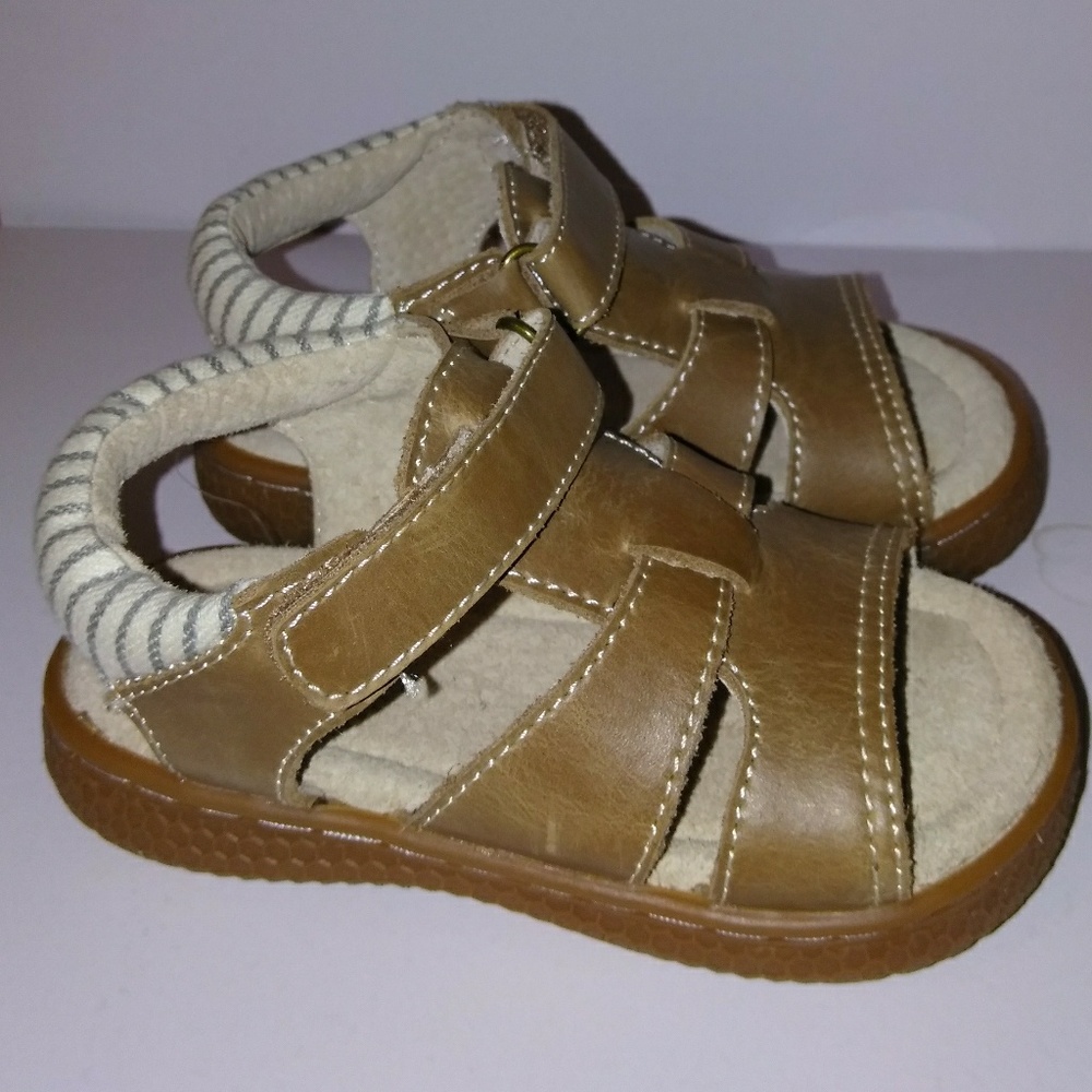 Livie and Luca Boys Size 6